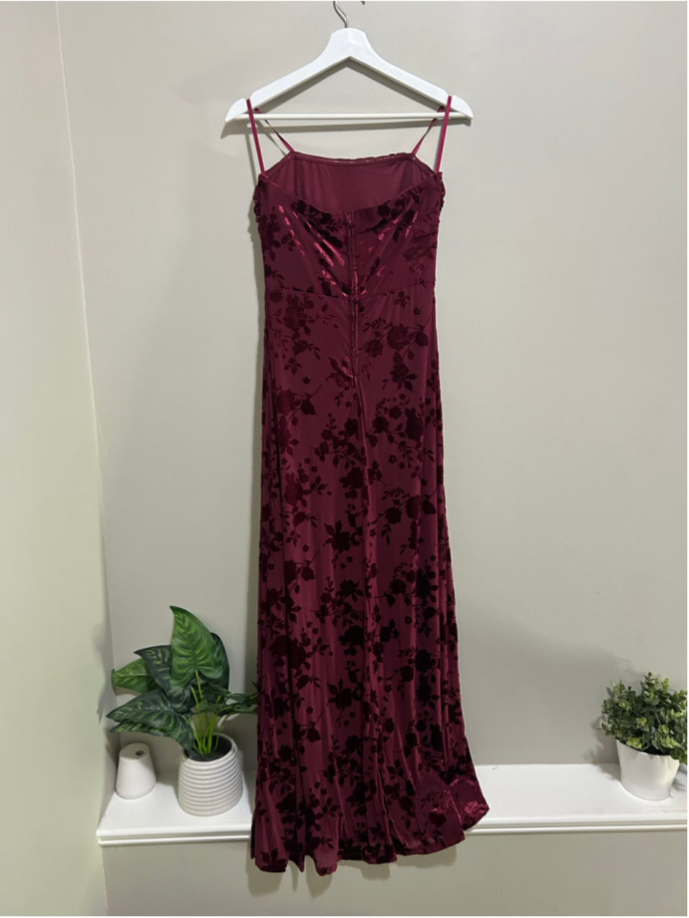 NWT Womens Velvet Floral Maxi Dress Size M Burgundy - Picture 5 of 14